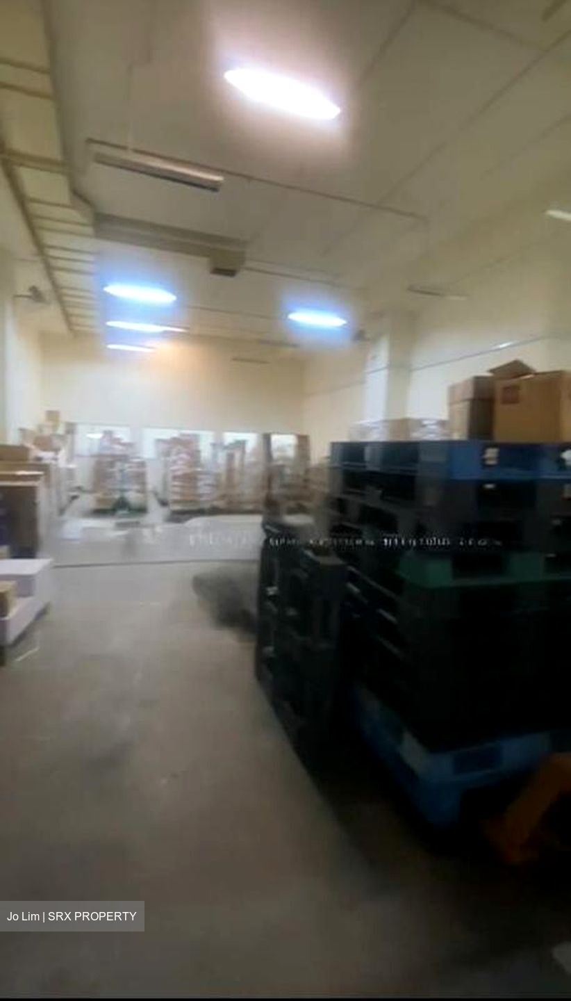 Enterprise One (D14), Factory #572077251